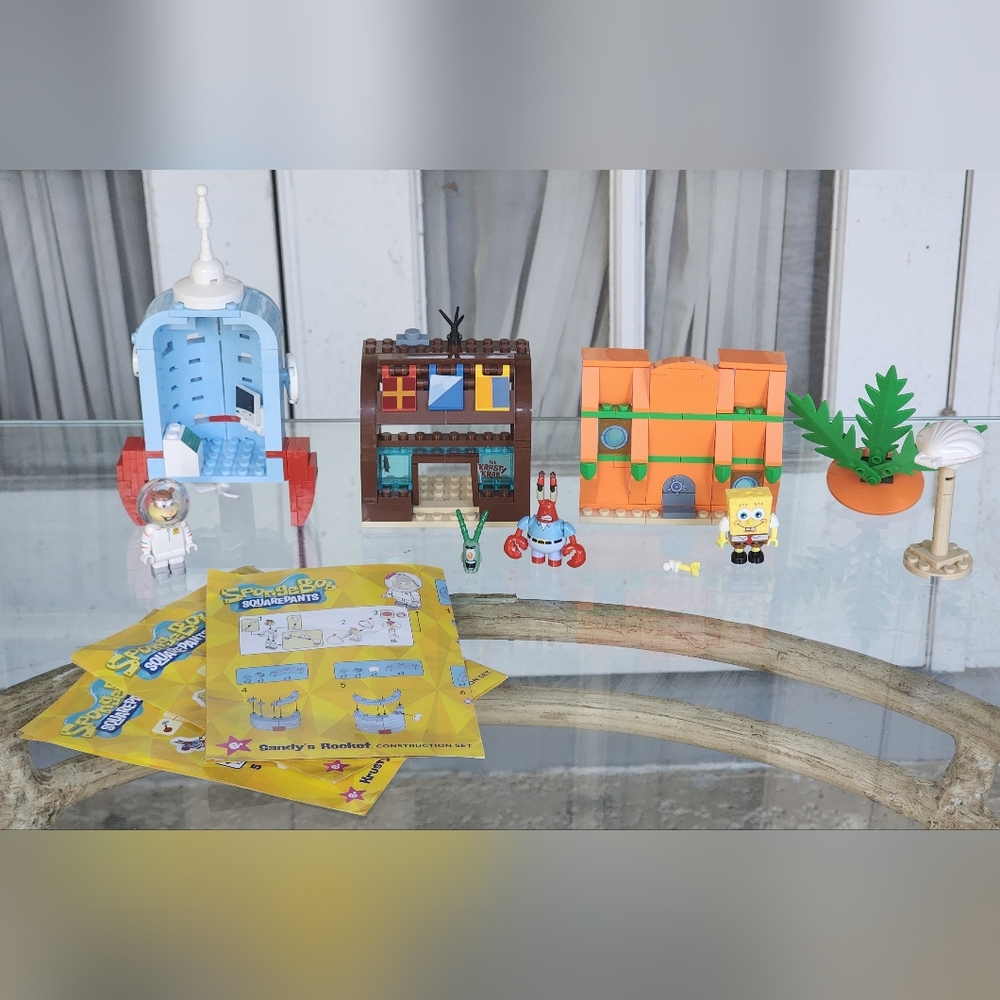 Spongebob Squarepants Snap & Switch Sets, Sandy's Rocket, Krusty Krab